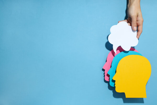 Concepto de inclusión, diversidad e igualdad en entornos digitales y comunicación de marca