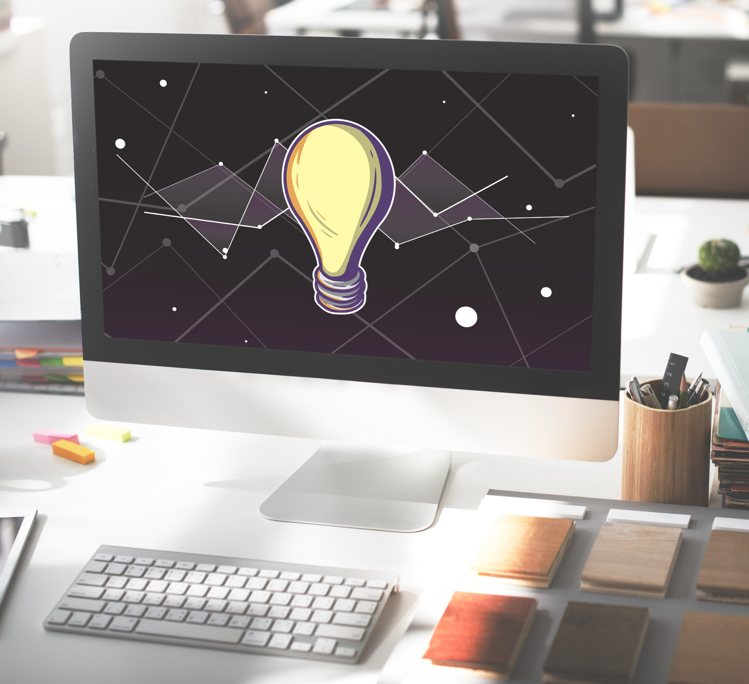 Concepto de ideas, progreso e inspiración relacionado con la conclusión del desarrollo web y la innovación digital.